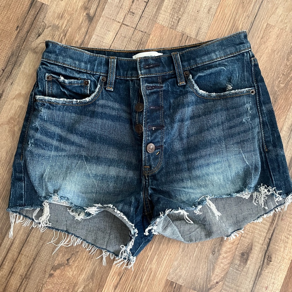 Abercrombie & Fitch Hi Rise Mom Shorts sz 28/6.